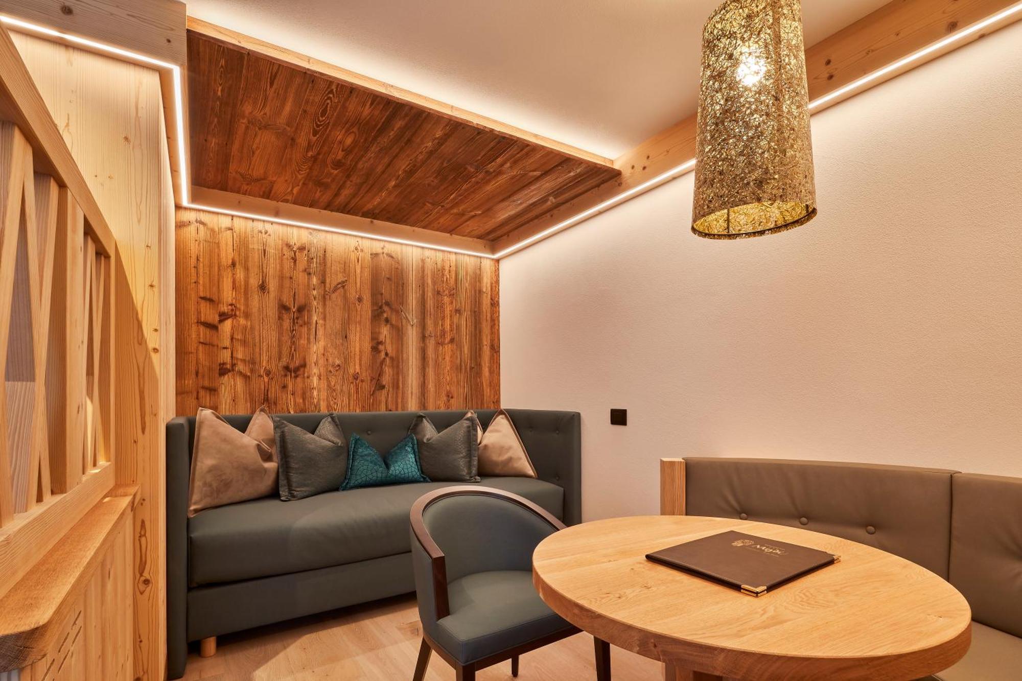 Mountain Hotel Mezdi Colfosco Kültér fotó