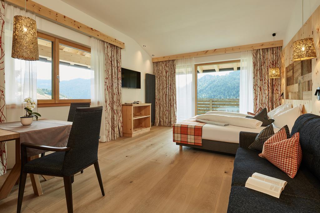 Mountain Hotel Mezdi Colfosco Kültér fotó