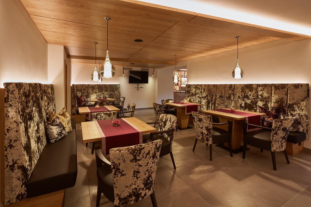 Mountain Hotel Mezdi Colfosco Kültér fotó