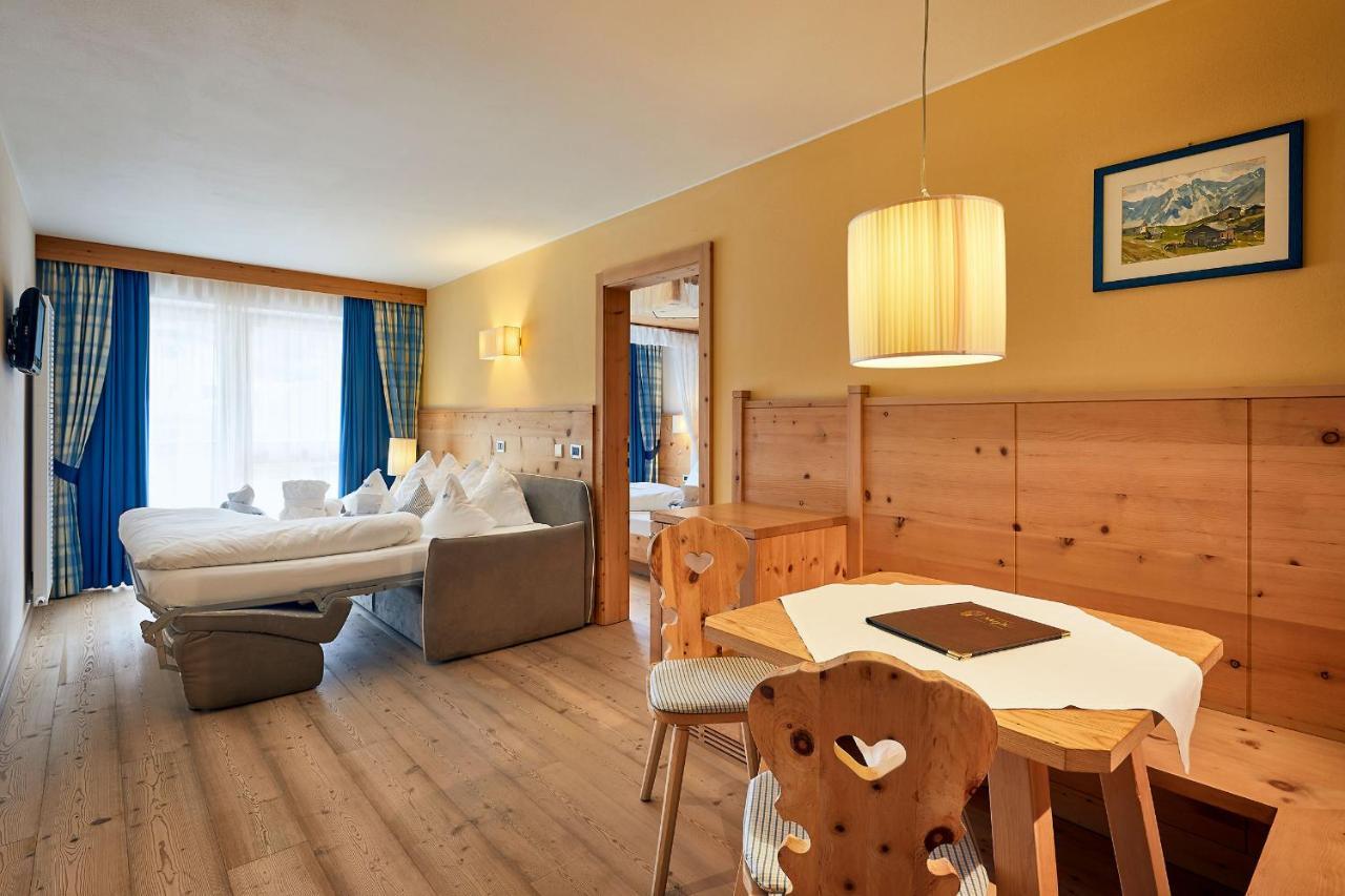 Mountain Hotel Mezdi Colfosco Kültér fotó